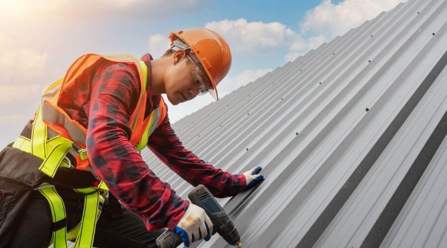 Professional Emergency Roof Repairs services in Hettinger, ND